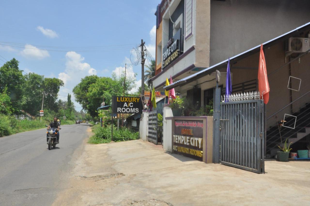 Hotel Temple City Papanasam Exterior foto
